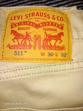 Levi's 511 Men's Slim Fit Jeans - Beige